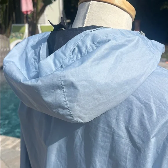 Crane Small Light Blue Hooded Windbreaker Womens TechTex - Picture 5 of 13